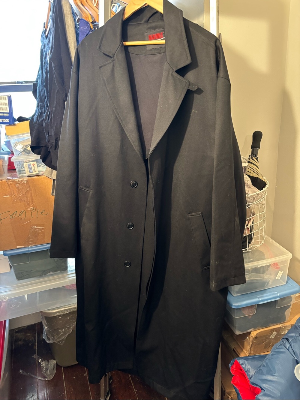 Highlander Black Men’s Long Trench Coat - Classic Single-Breasted slat pockets